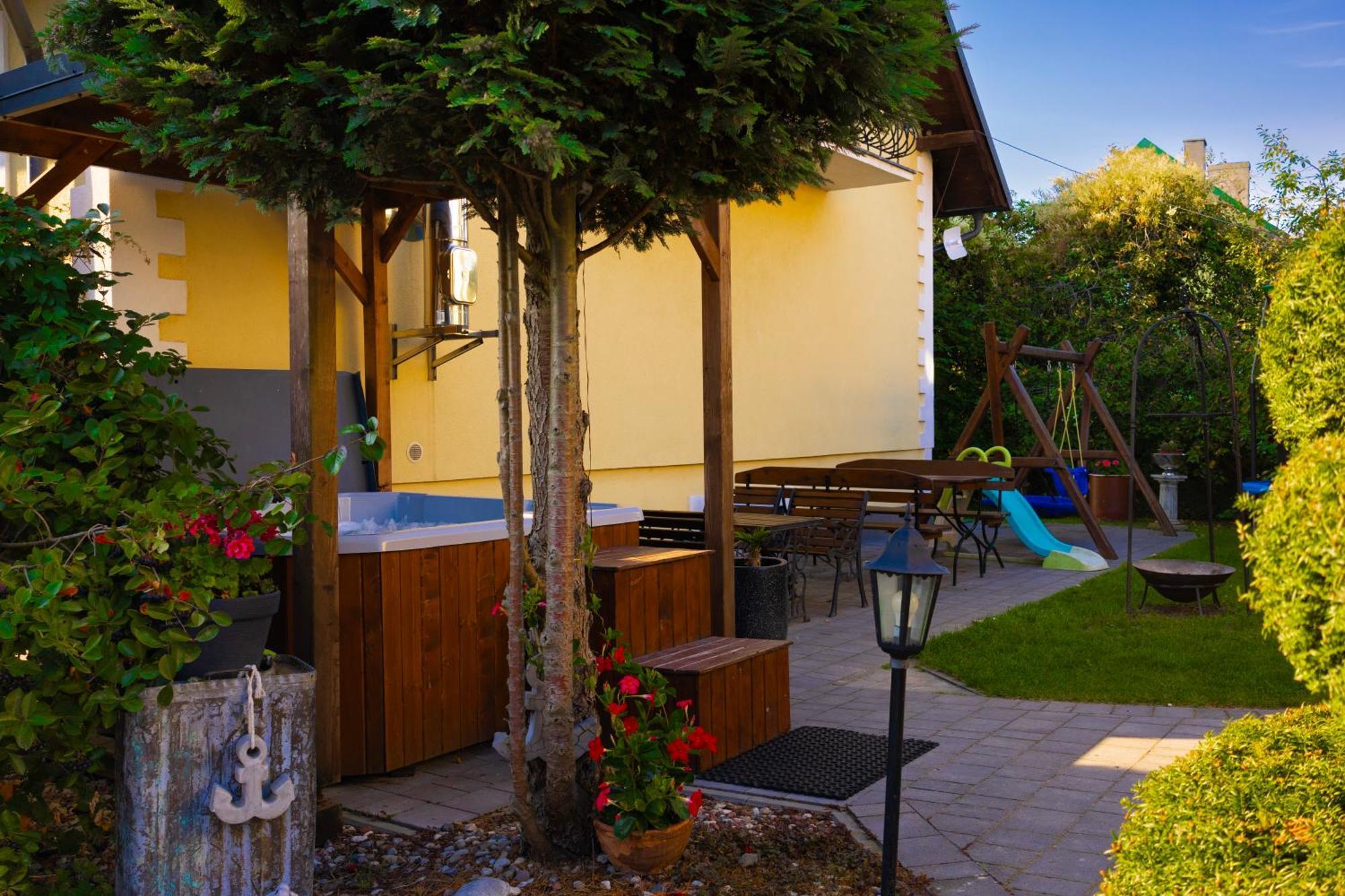 Mkj Mireno Hotel Stegna  Exterior photo